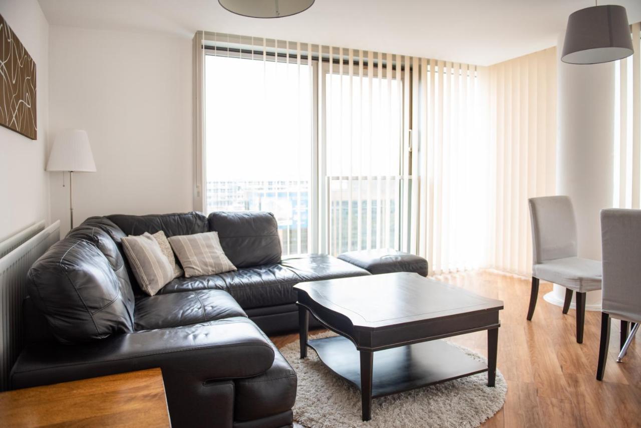 City Stay Apartments - Hub Milton Keynes Bagian luar foto