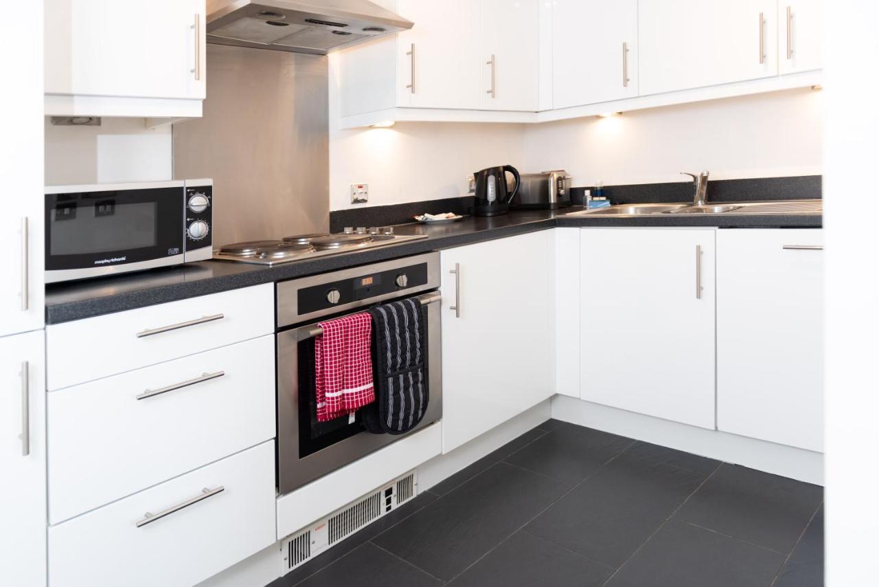City Stay Apartments - Hub Milton Keynes Bagian luar foto