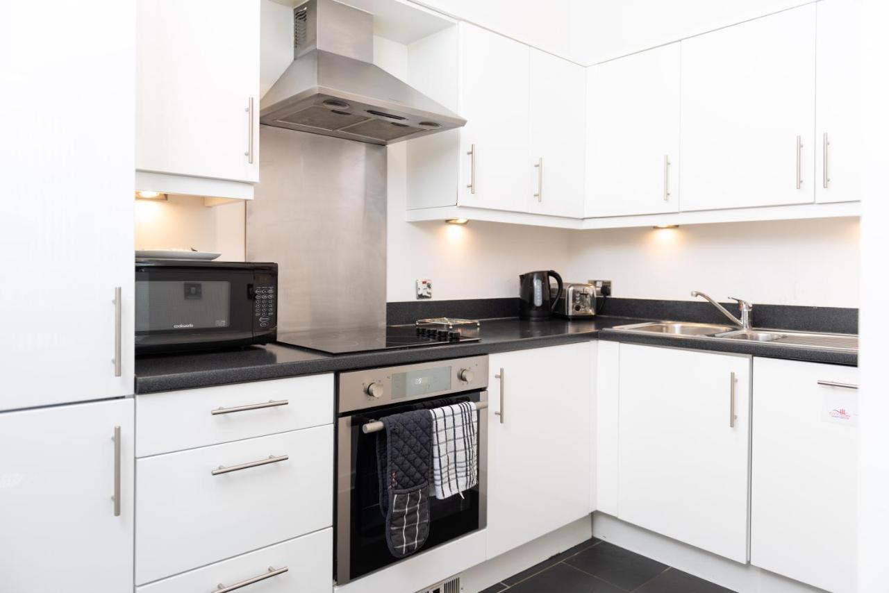 City Stay Apartments - Hub Milton Keynes Bagian luar foto