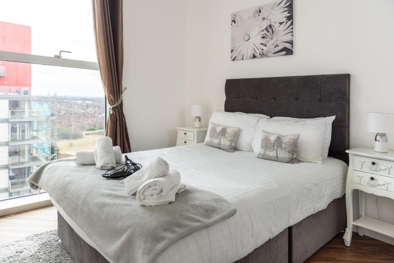 City Stay Apartments - Hub Milton Keynes Bagian luar foto