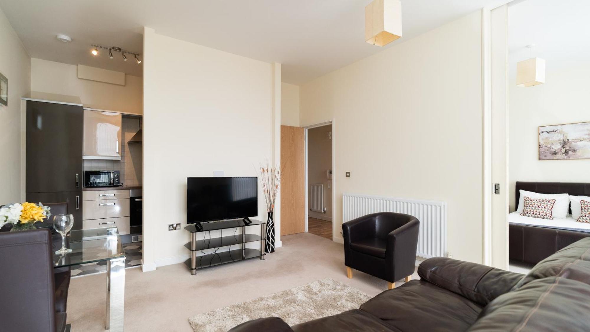 City Stay Apartments - Hub Milton Keynes Bagian luar foto
