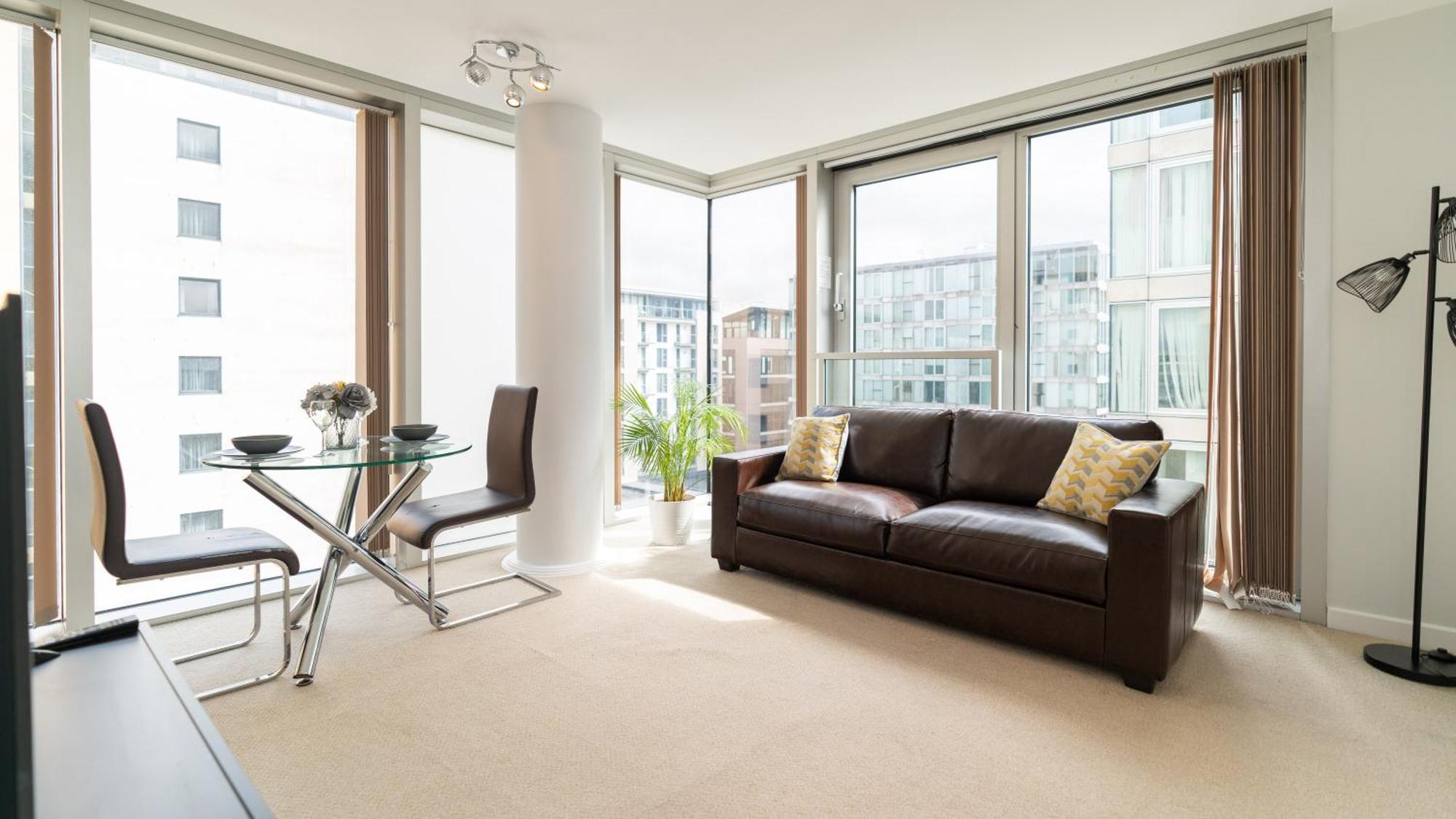 City Stay Apartments - Hub Milton Keynes Bagian luar foto