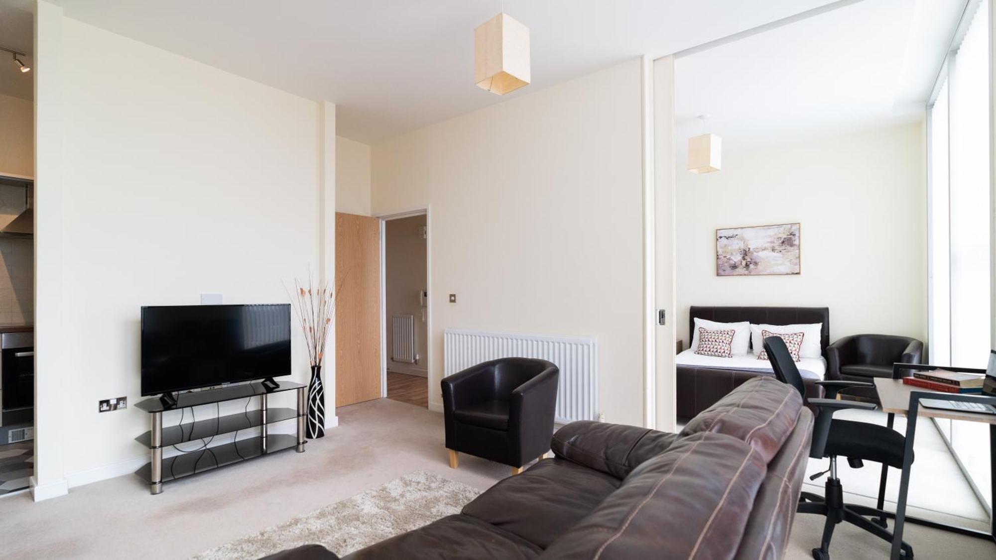 City Stay Apartments - Hub Milton Keynes Bagian luar foto