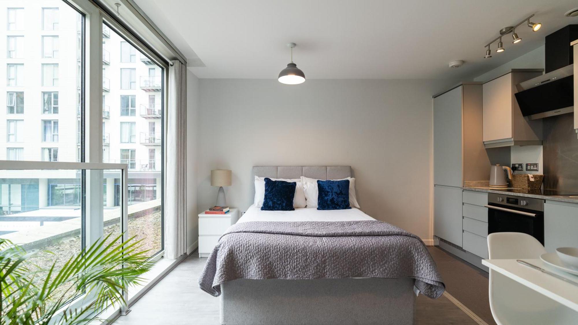 City Stay Apartments - Hub Milton Keynes Bagian luar foto