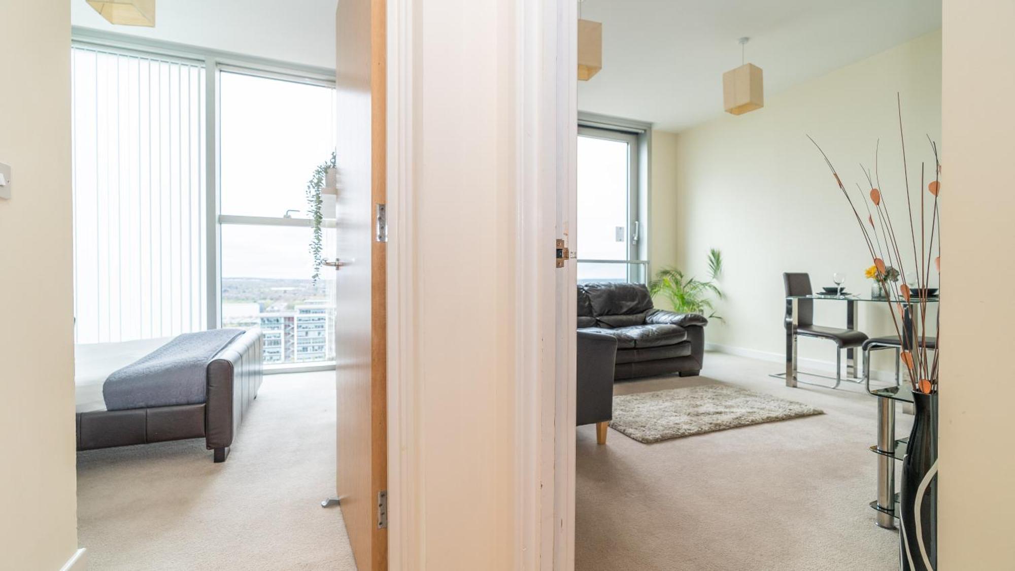 City Stay Apartments - Hub Milton Keynes Bagian luar foto