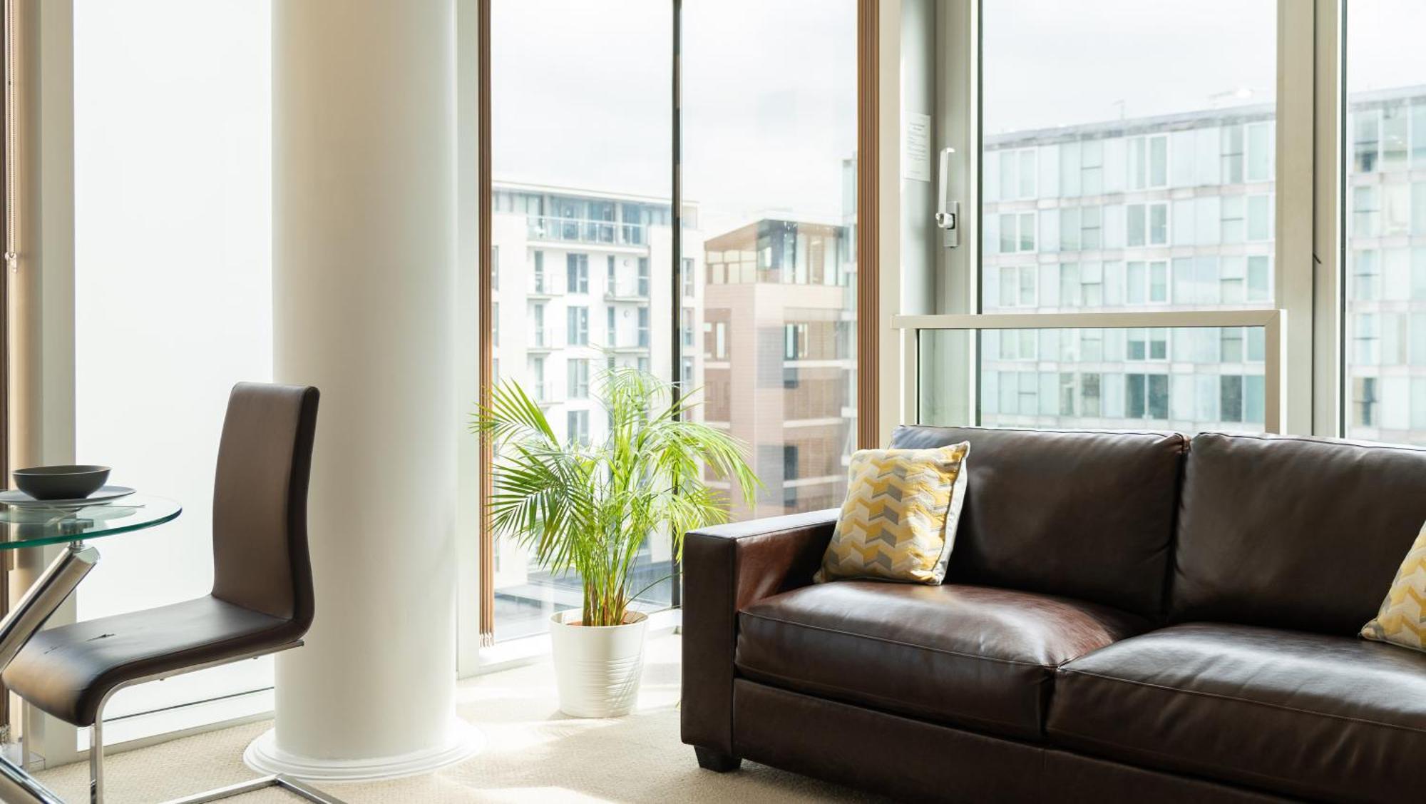 City Stay Apartments - Hub Milton Keynes Bagian luar foto